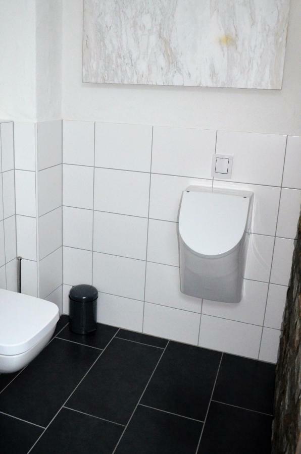 Ferienwohnung Beim Hooch Schindelloft Brucktal Exterior foto